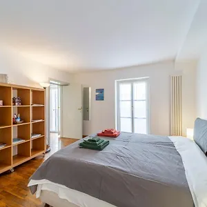  Appartamento Parrot House - Casa In Centro A