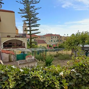  Casa vacanze Casa Ribes Italia